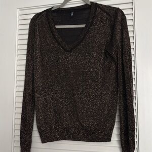 C&A shiny V-neck sweater Sz L
